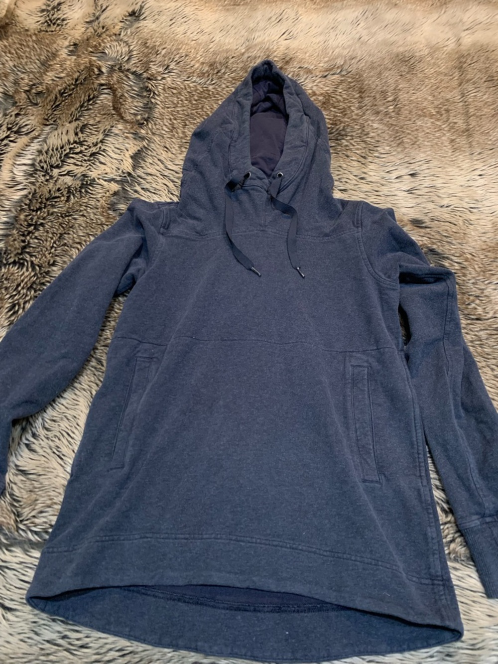Lululemon Split Pullover
Heathered Naval Blue / Naval Blue Size 2